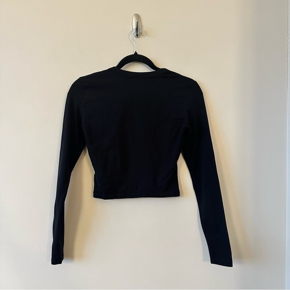 Aritzia-tna Tnachill Costa Long Sleeve With Cutout In Black (Size:Small) - Picture 6 of 8
